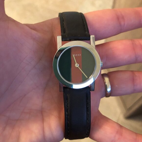 Gucci Watch - Picture 3 of 3